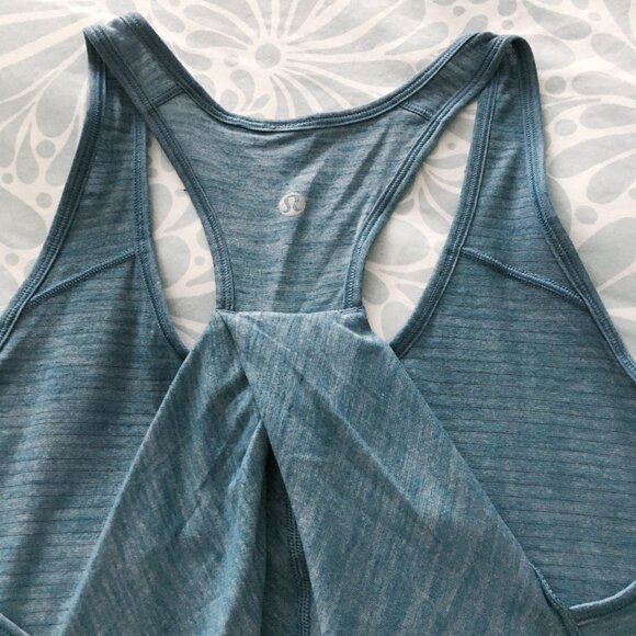 Lululemon Essential Tank in Heathered Persian Blue - Picture 8 of 11